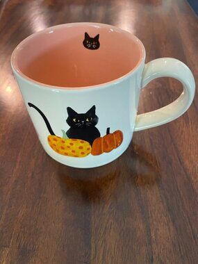 Danica Jubilee Cat Pumpkin Fall Ceramic Coffee/Tea Mug Pink inside!